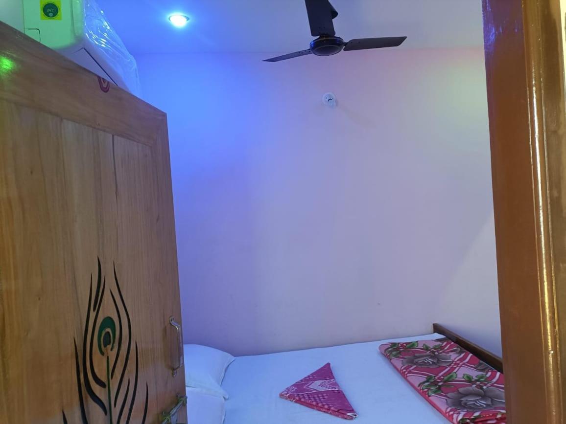 Hotel Dream Light ! ปูรี ภายนอก รูปภาพ